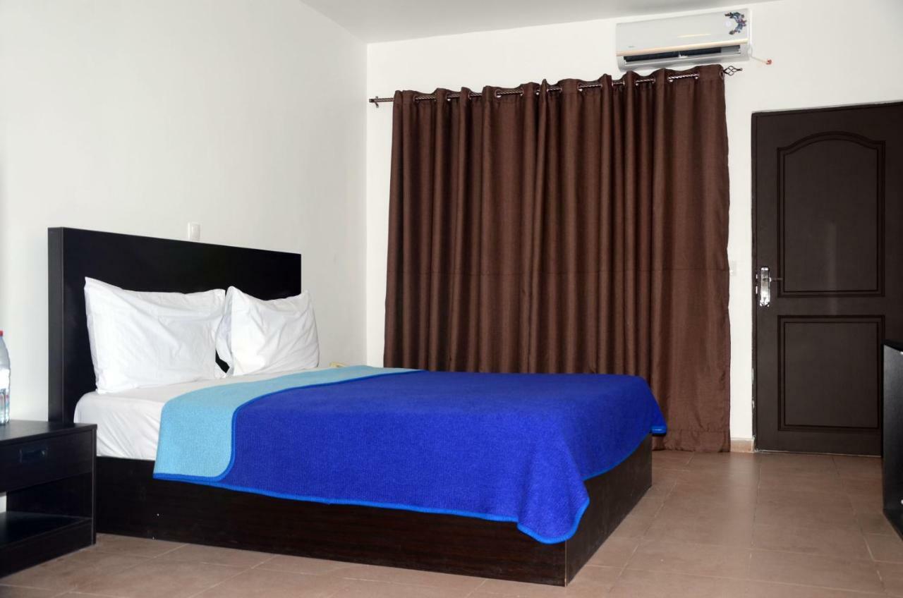 Riviera Taouyah Hotel Conakry Exterior foto